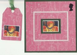 Handmade Christmas Stamp Card & Tag (84504)